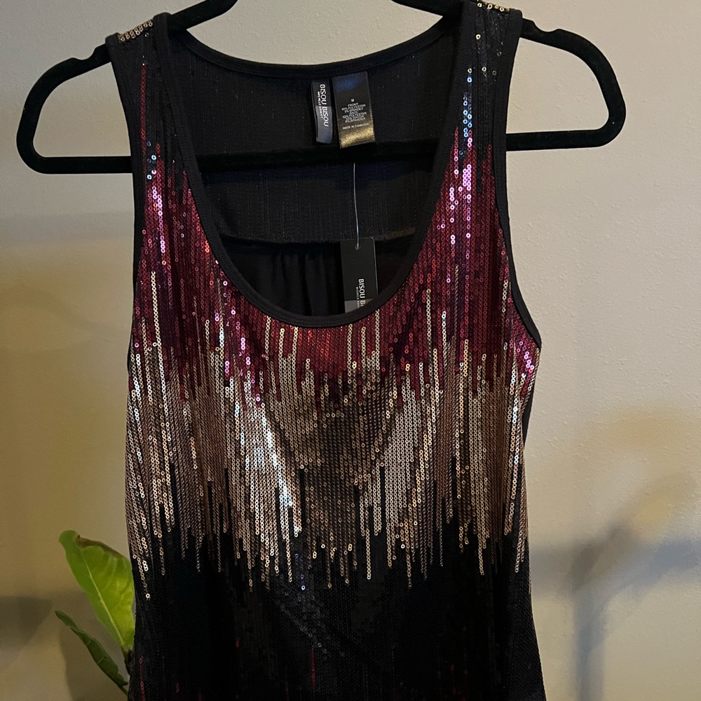 NWT Bisou Bisou Tank with Sequins, size medium